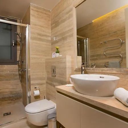 The Arc Ship Exclusive Apartment Limassol